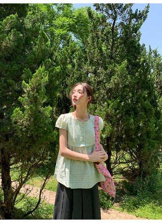 doll neck shirt