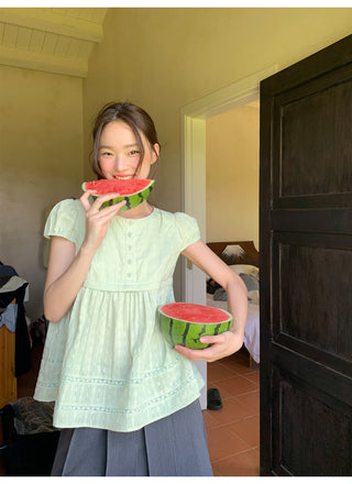 doll neck shirt