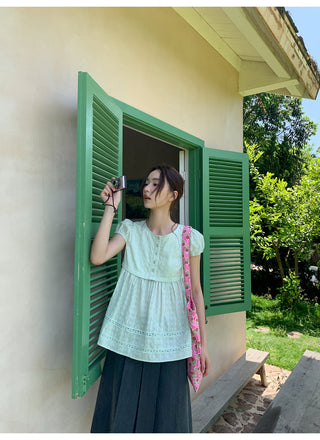 doll neck shirt