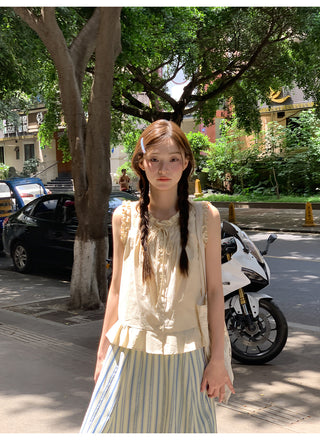 sleeveless casual shirt