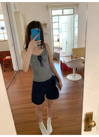 dark denim shorts 01