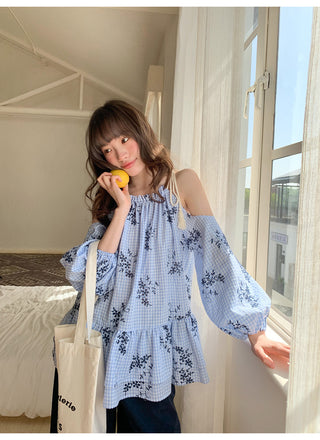off-shoulder ruffle