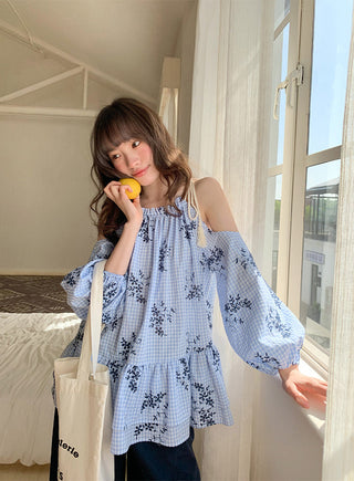 off-shoulder ruffle