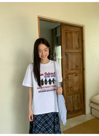 penguin print tee