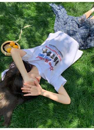 penguin print tee
