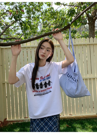 penguin print tee