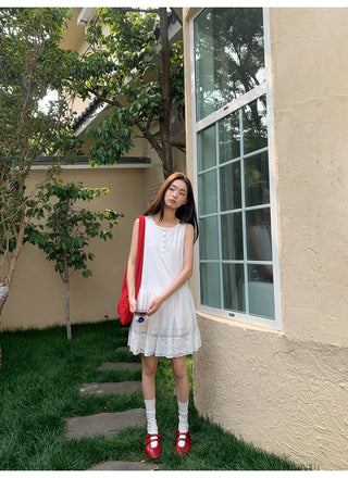 round lace dress
