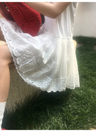 round lace dress