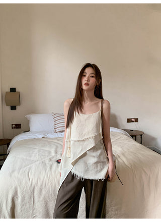 loose drooping pants