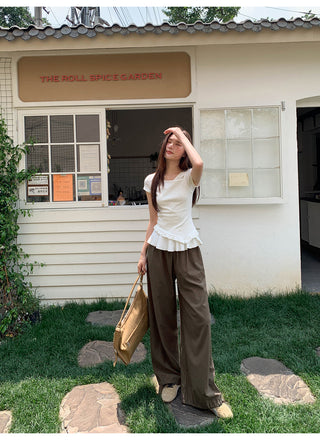 loose drooping pants