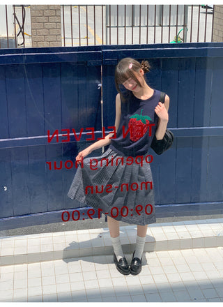 strawberry knit Top