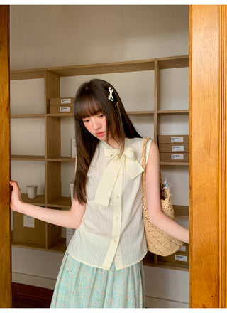 bow sleeveless blouse