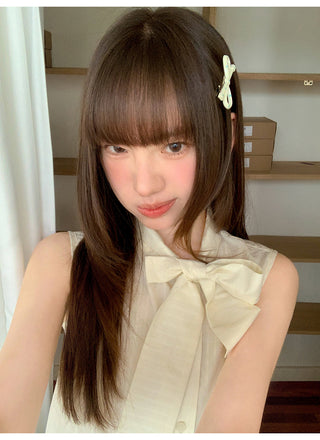 bow sleeveless blouse