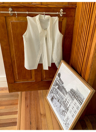 bow sleeveless blouse