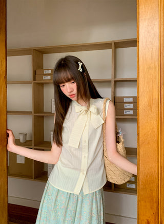 bow sleeveless blouse