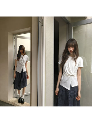white slim Top