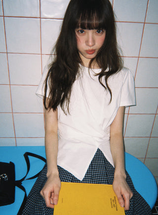 white slim Top