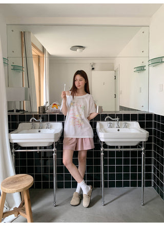 wide-leg shorts