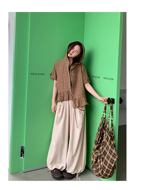 lace-up trousers