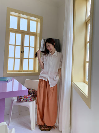 lace-up trousers