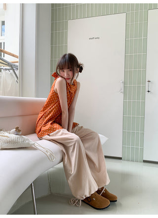 lace-up trousers