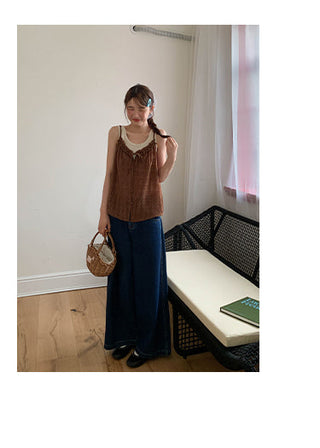 dark cropped jeans