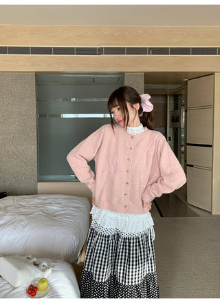 polka dot shirt