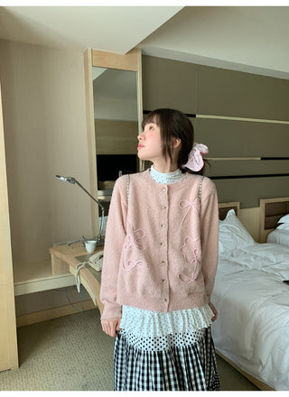 polka dot shirt