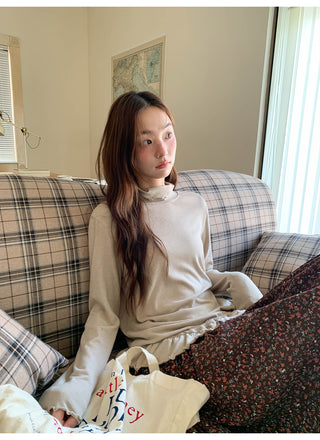 polka dot shirt