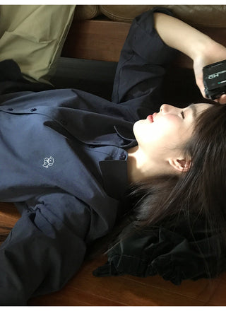 embroidered lapel shirt