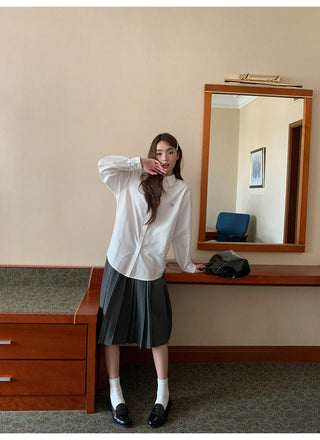 embroidered lapel shirt