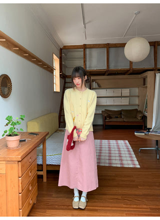 curved pocket skirt