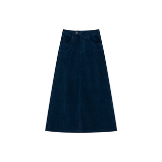 curved pocket skirt