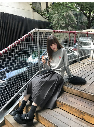 gradient pleated skirt
