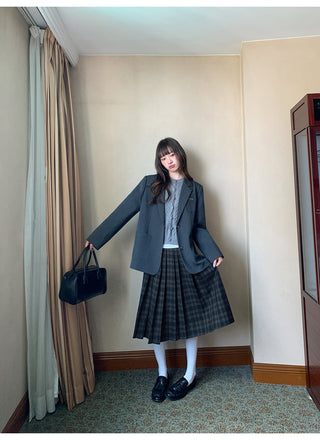 gradient pleated skirt