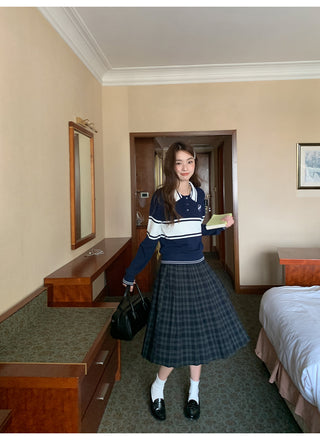 gradient pleated skirt