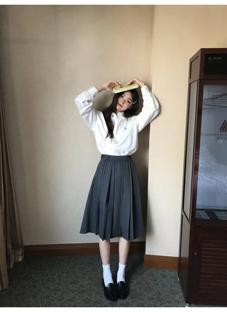 gradient pleated skirt
