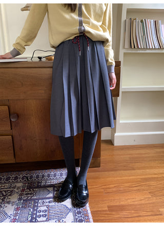 drawstring pleated skirt