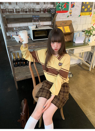 pleated plaid shorts