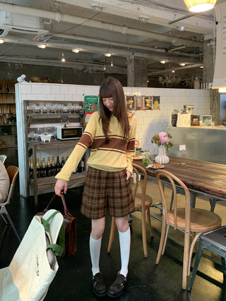 pleated plaid shorts
