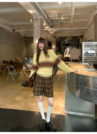 pleated plaid shorts