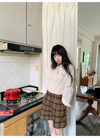 pleated plaid shorts