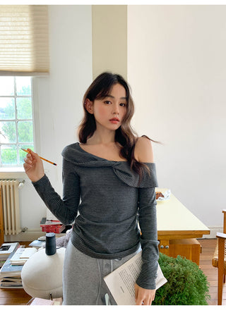 strap sweatpants