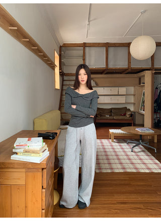 strap sweatpants