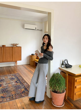 strap sweatpants