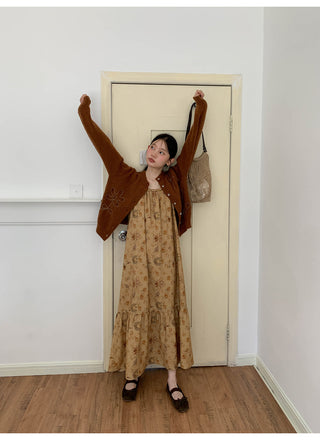 yarn line cardigan
