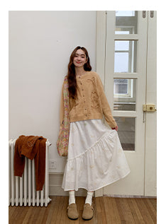 yarn line cardigan