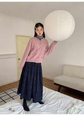 yarn line cardigan