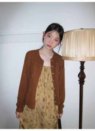 yarn line cardigan