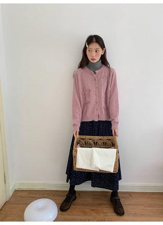 yarn line cardigan